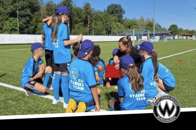 Der SVW kooperiert mit vielen Schulen und Kinderg&auml;rten in Burghausen. Hier: die Johannes Hess Schule mit der Fu&szlig;ball AG